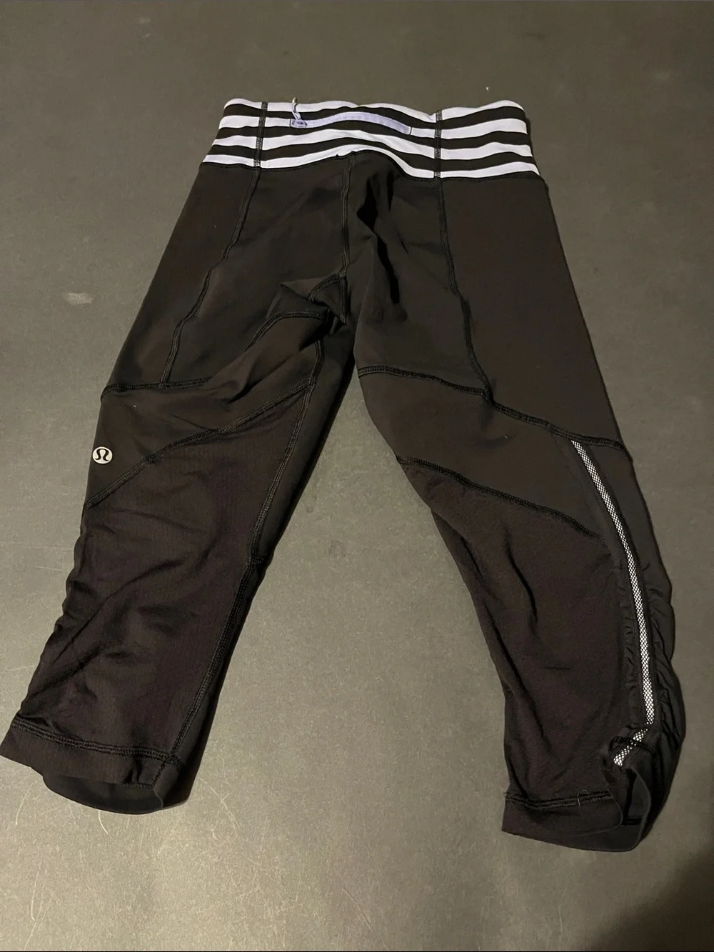 Lululemon athletica Mixed-Print Leggings and Capris Set- Size 4